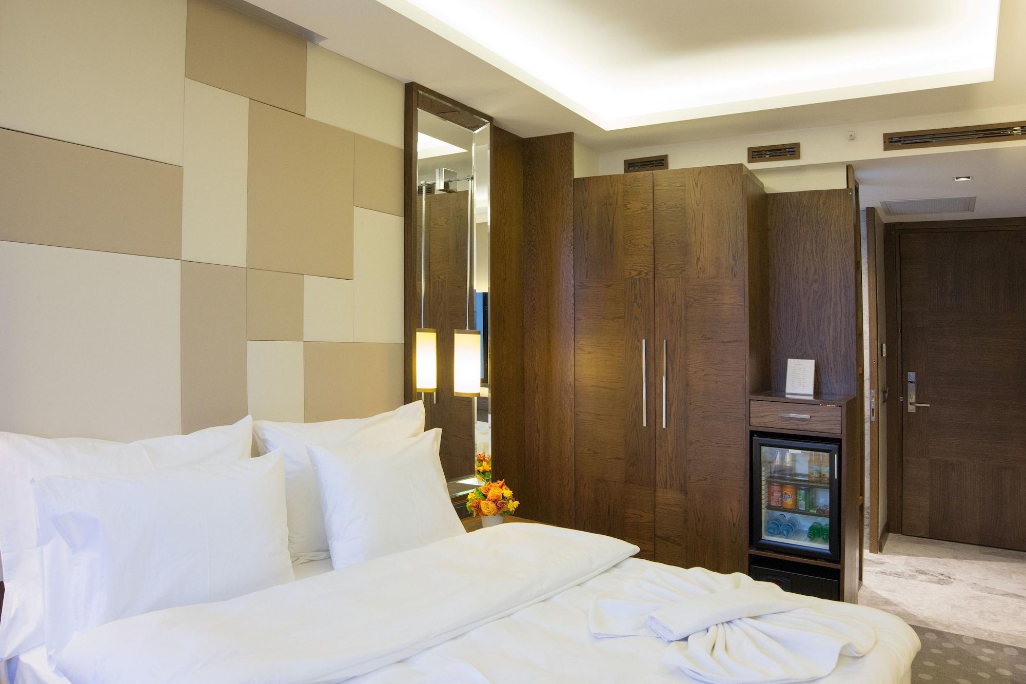 The Biancho Hotel Pera Istanbul Exterior photo